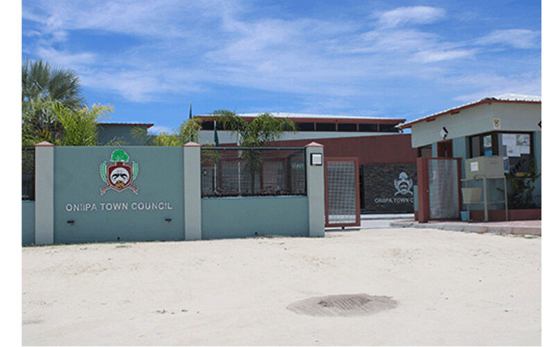 Oniipa accused of deceiving<br>resident with N$100 000