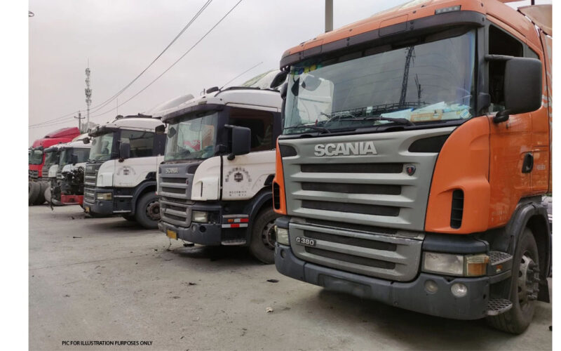 Long-distance trucks are a safety risk in Omaruru