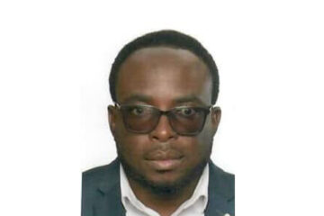 Walvis Bay councillor distances himself from student grant decision