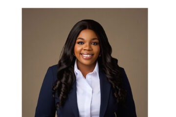 Companies cut debt despite lower interest rates