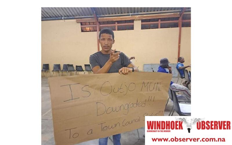 Outjo residents demand cancellation of re-advertisement of CEO position