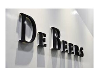 De Beers faces impairment review as diamond prices fall