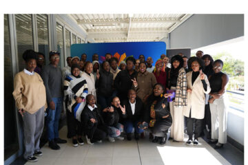 Micro-entrepreneurs learn to grow online brands