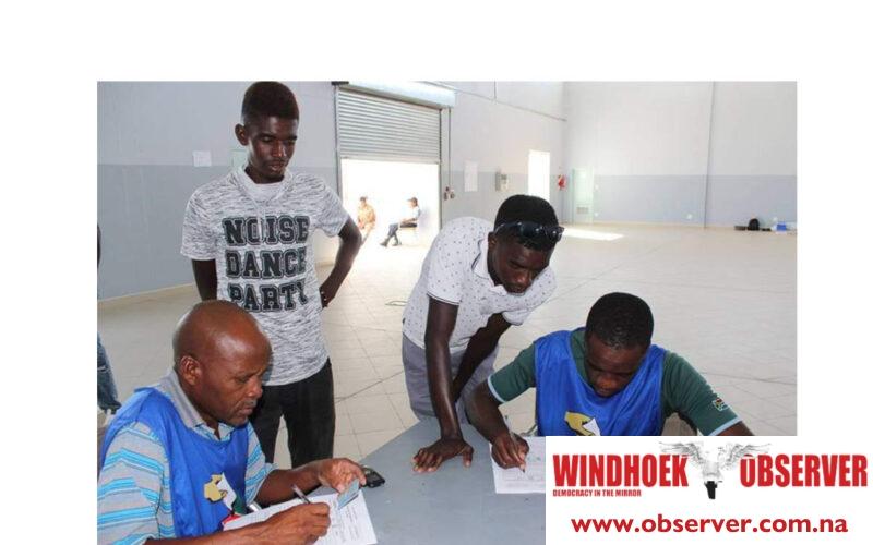 Mixed reactions to voter registration process