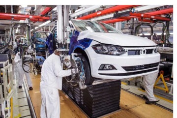 Car dealers see best January in 10 years